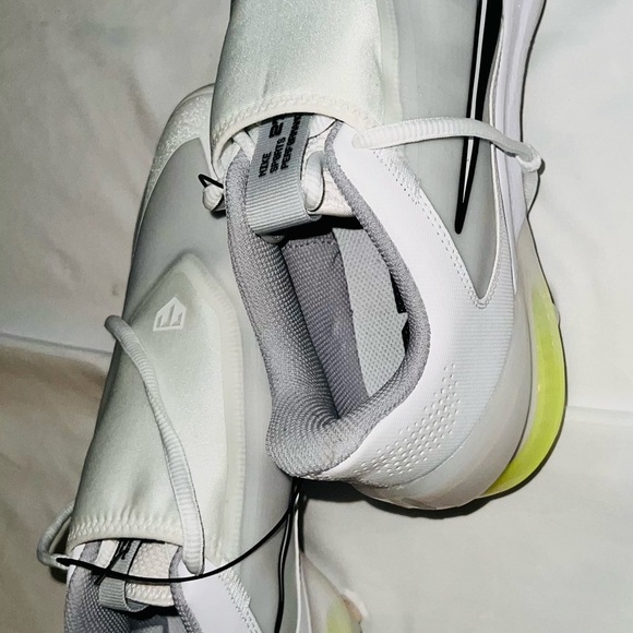 Brand New Men’s Nike Force Zoom Trout 8 Pro Metal Baseball Cleats. - Picture 8 of 9